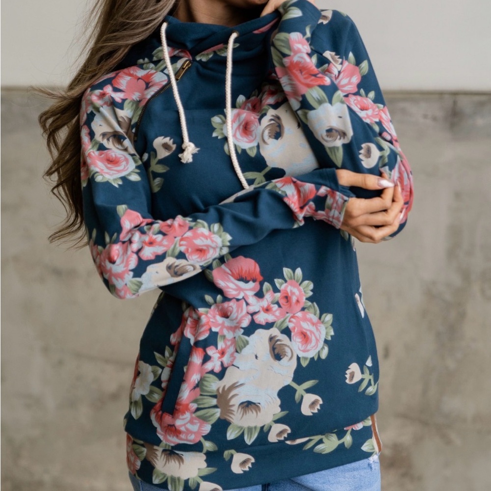 AMPERSAND AVE Blue Floral double Hoodie